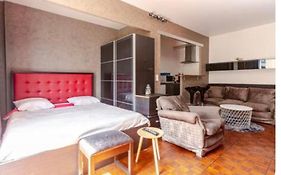 Studio Elysees